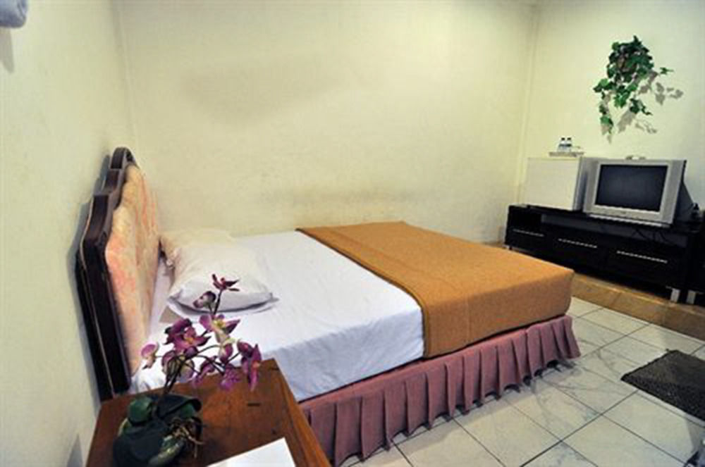 Jesens Inn I Kuta Lombok Eksteriør bilde